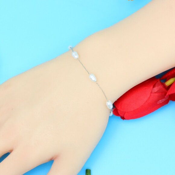 Chic & Stylish Bracelet – A Thoughtful Gift for Women and Girls, DYC1191 - Picture 1 of 8